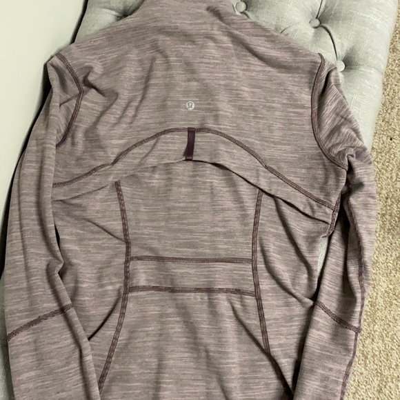 Lululemon Define Jacket - Picture 4 of 5